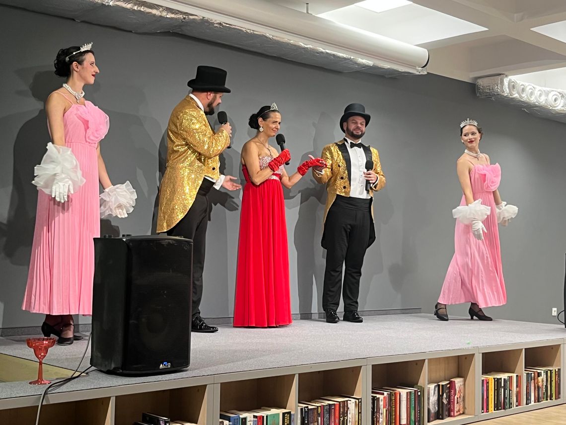 Mały Festiwal Operetki odbył się w Bibliotece Publicznej Mały Festiwal Operetki odbył się w Bibliotece Publicznej