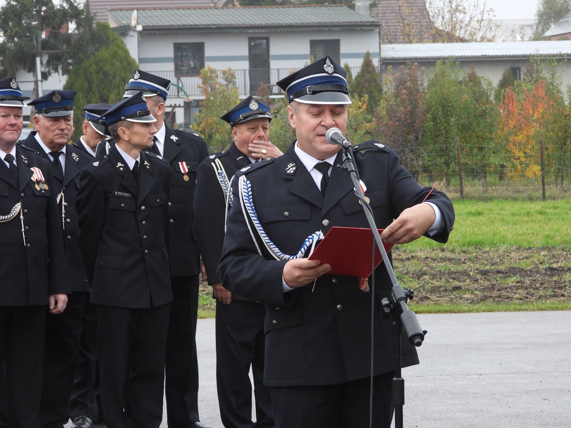 OSP Guźlin ma 105 lat. Jednostka otrzymała nowy sztandar