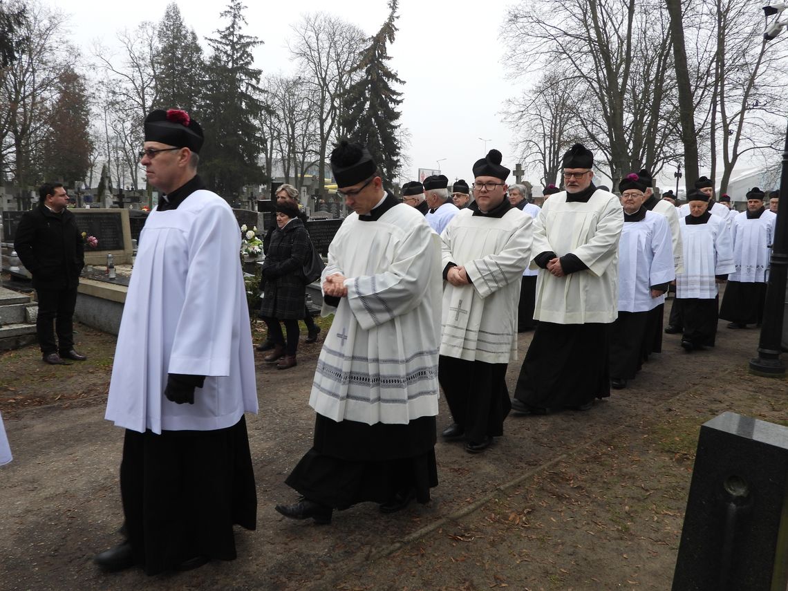 Ostatnie pożegnanie ks. Stanisława Waszczyńskiego, byłego proboszcza katedry