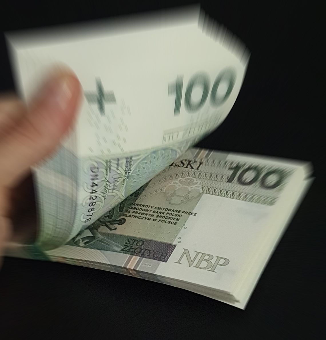 Oszuści znów zaatakowali. Dwie włocławianki straciły ponad 140 000 zł