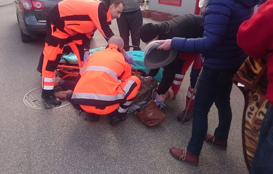 Policja poszukuje świadków potrącenia starszej kobiety przy ul. Brzeskiej