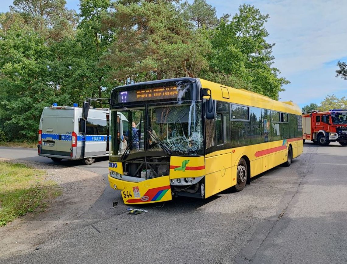 Policja poszukuje świadków wypadku drogowego na os. Michelin Policja poszukuje świadków wypadku drogowego na os. Michelin