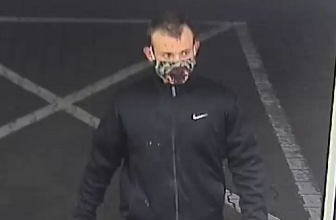 Policjanci poszukują mężczyzny ze zdjęcia