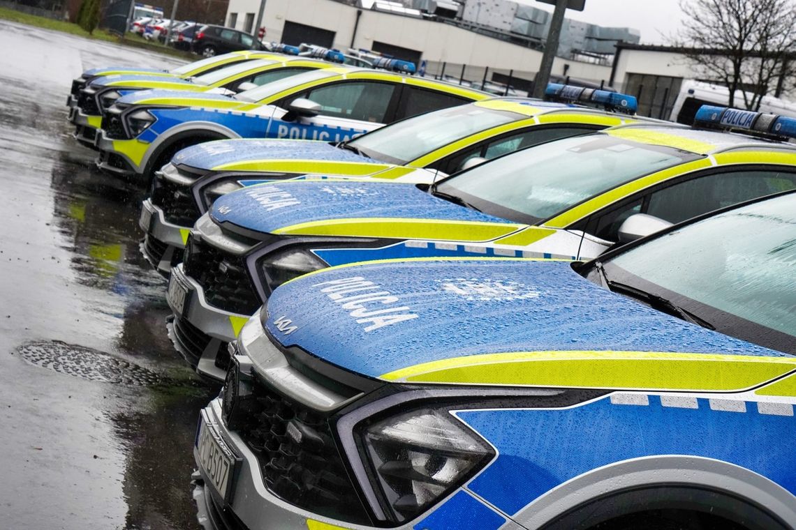 Policjanci z naszego województwa otrzymają nowe pojazdy. Część trafi do Włocławka Policjanci z naszego województwa otrzymają nowe pojazdy. Część trafi do Włocławka