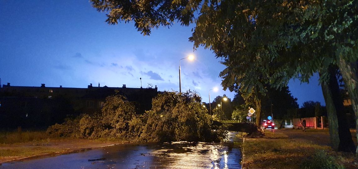 Ponad 400 interwencji straży pożarnej. Ewakuowano obóz harcerzy