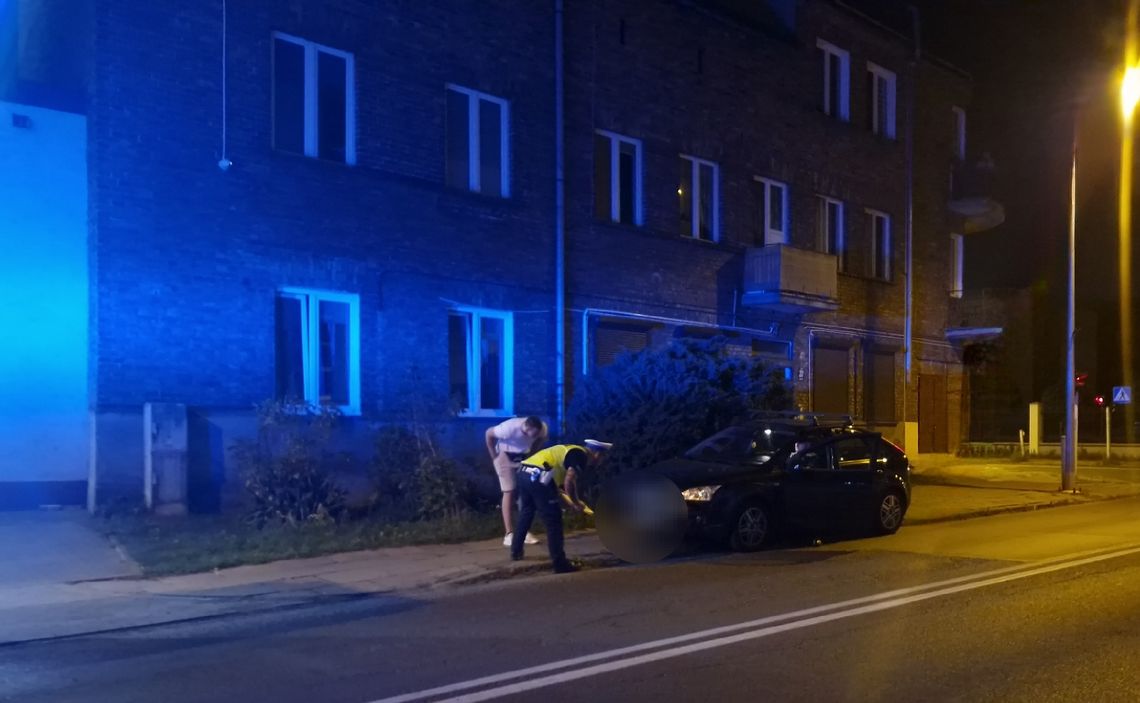 Potrącenie na ul. Łęgskiej. Rowerzystka trafiła do szpitala