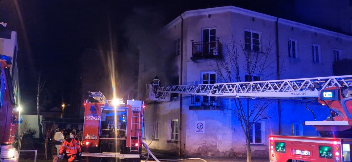 Pożar budynku przy ul. Bojańczyka 15. Ewakuowano 12 osób 