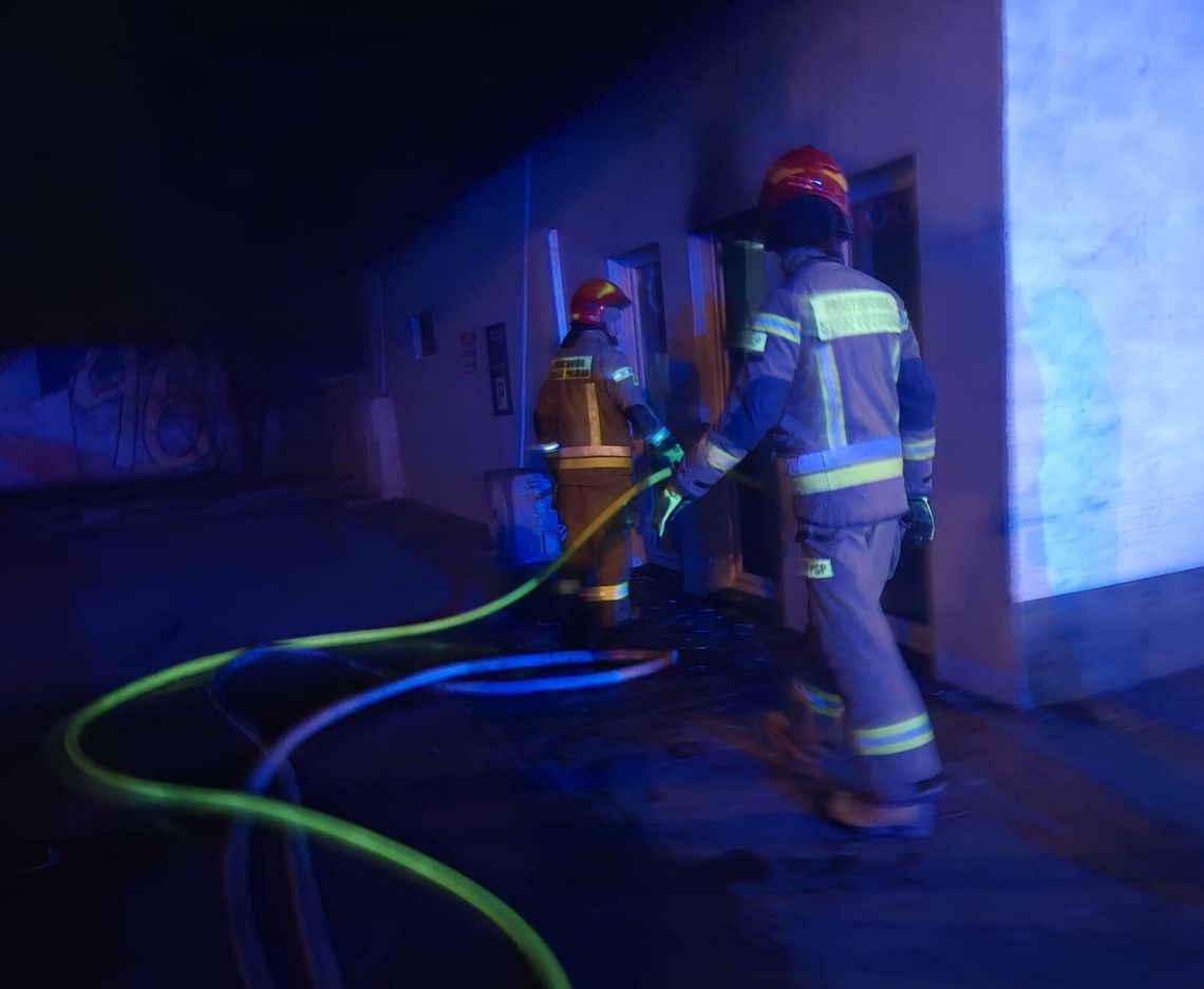 Pożar lokalu gastronomicznego przy ul. Chopina. Straty w wyposażeniu Pożar lokalu gastronomicznego przy ul. Chopina. Straty w wyposażeniu