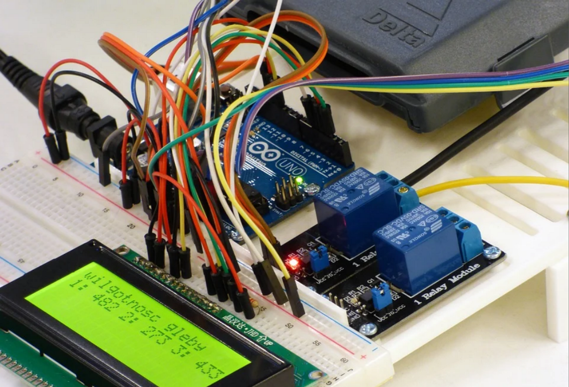 Poznaj bliżej zestaw Arduino i rozpocznij przygodę z elektroniką!