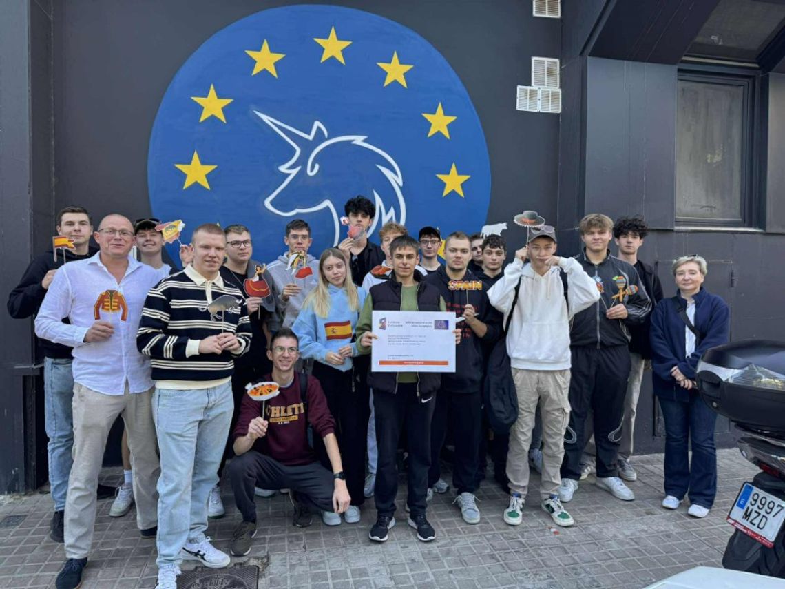 Praktyki zawodowe „Samochodówki” w Walencji