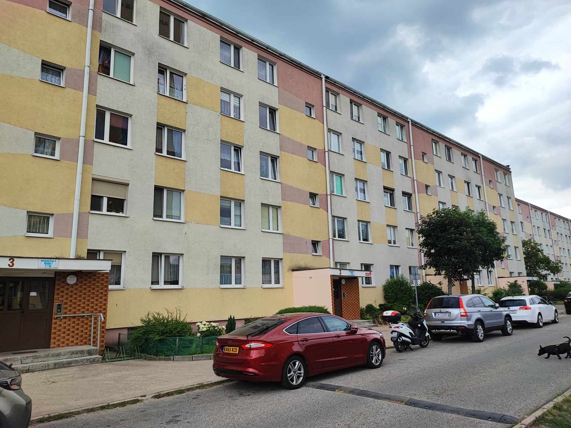 Próba samobójcza na os. Południe. Mężczyzna trafił do CWOK