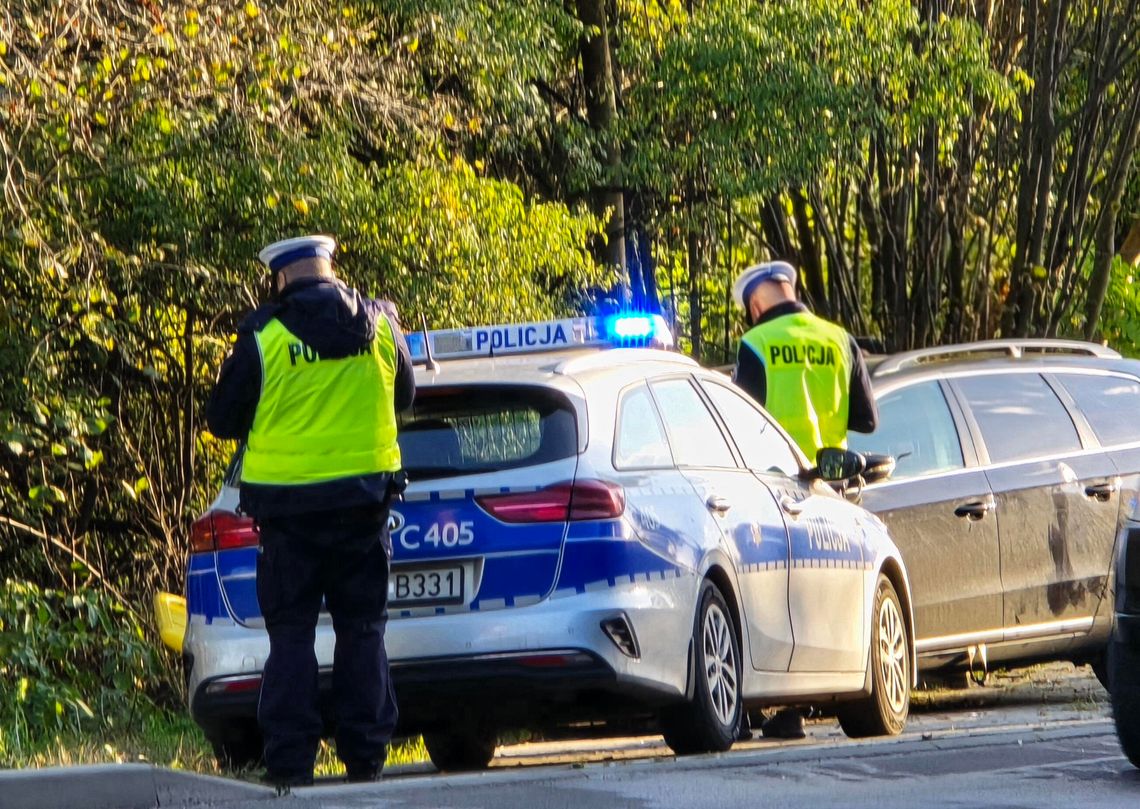 Przepadek auta, rok więzienia i grzywna. 36-latek z 3 promilami prowadził auto