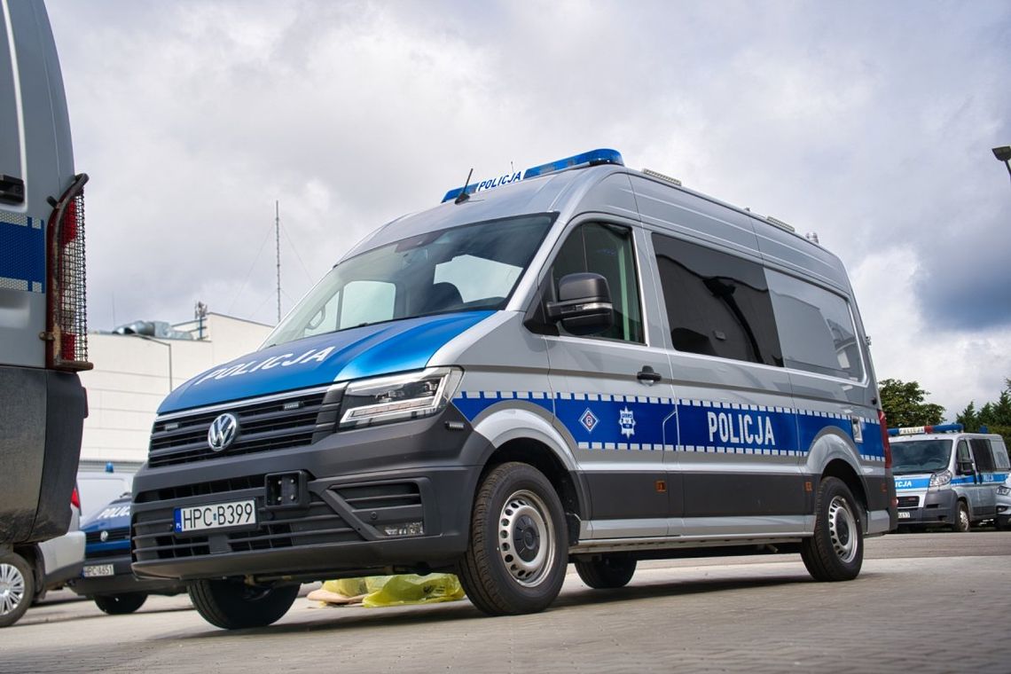 Radiowóz warty 460 000 zł trafi do włocławskiej "drogówki"