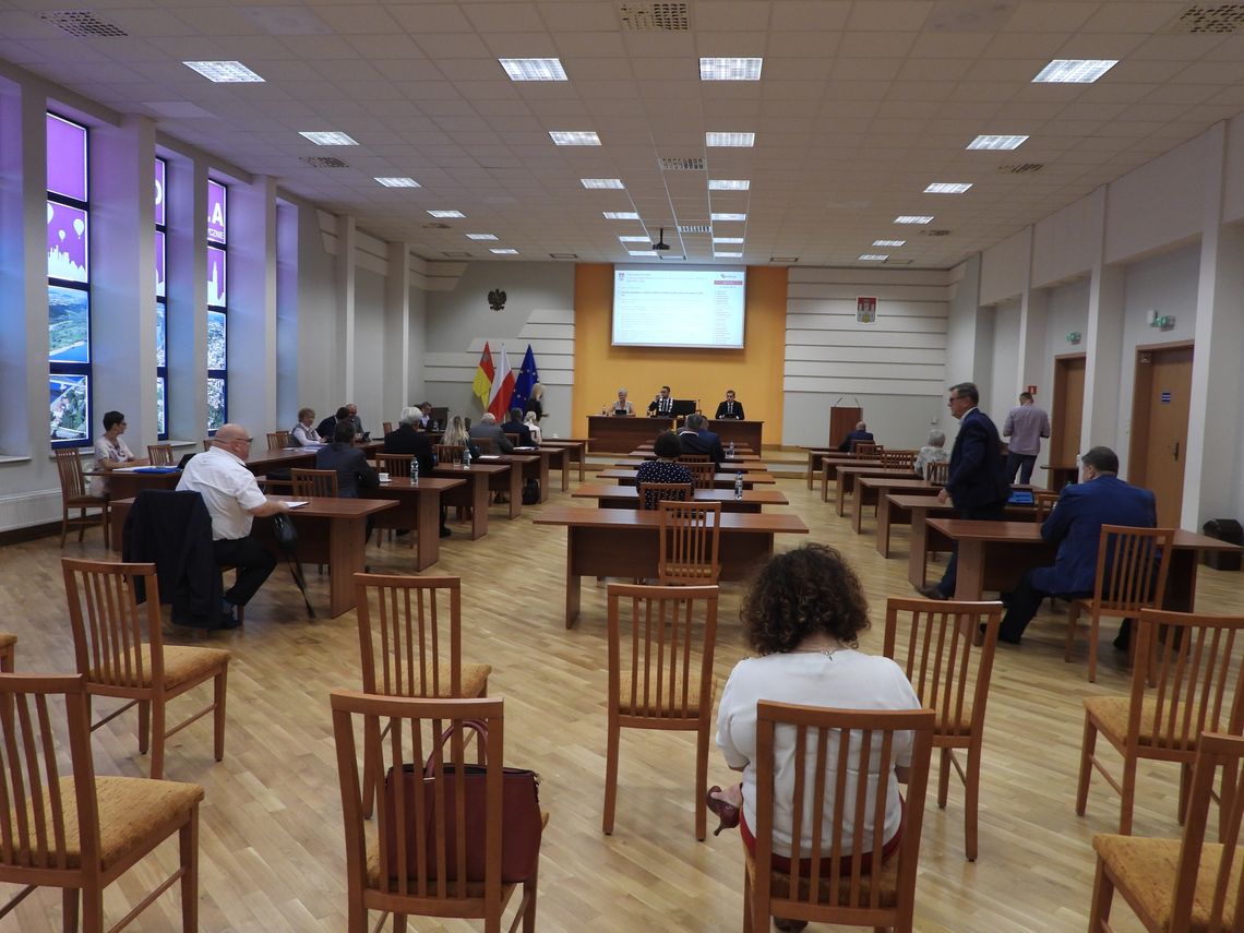 Radni przegłosowali pomoc socjalną dla Ukraińców przebywających we Włocławku. Zmieniono cennik na przystani przy ul. Płockiej