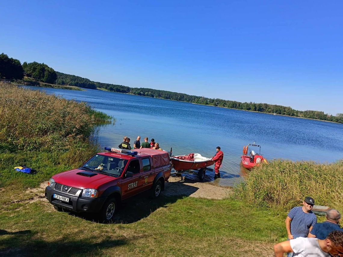 Rower wodny zaczął nabierać wodę. Interweniowali strażacy