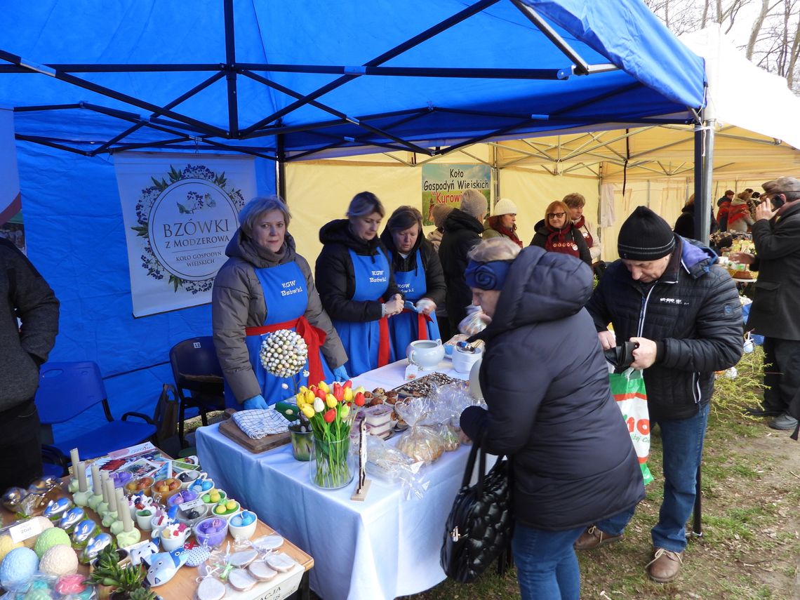 Różne smaki żuru w Klubie Łęg. Trwa Święto Żuru