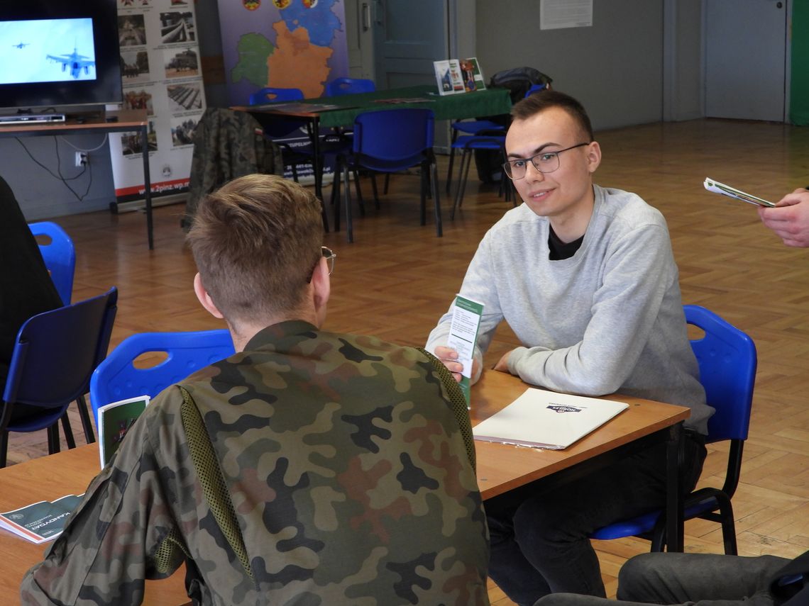 Rozpoczęła się kwalifikacja wojskowa 2022