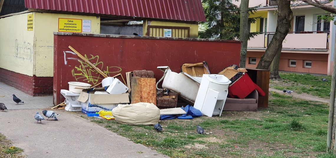 Rusza wakacyjna zbiórka odpadów wielkogabarytowych. Jutro Środmieście i Zawiśle Rusza wakacyjna zbiórka odpadów wielkogabarytowych. Jutro Środmieście i Zawiśle