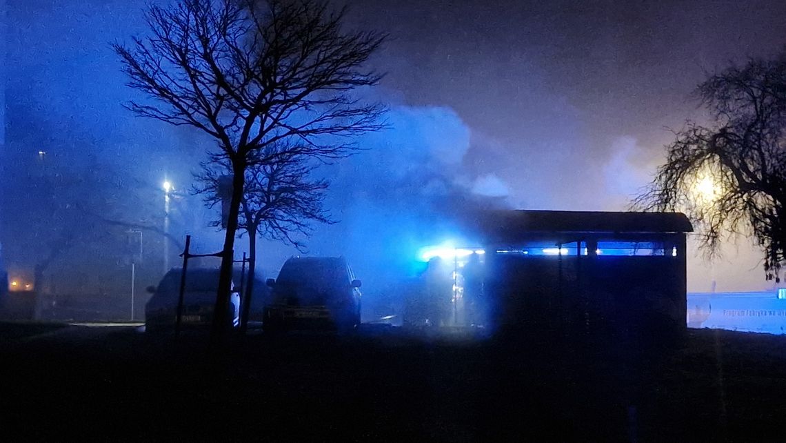 Seria nocnych podpaleń śmietników na os. Południe Seria nocnych podpaleń śmietników na os. Południe