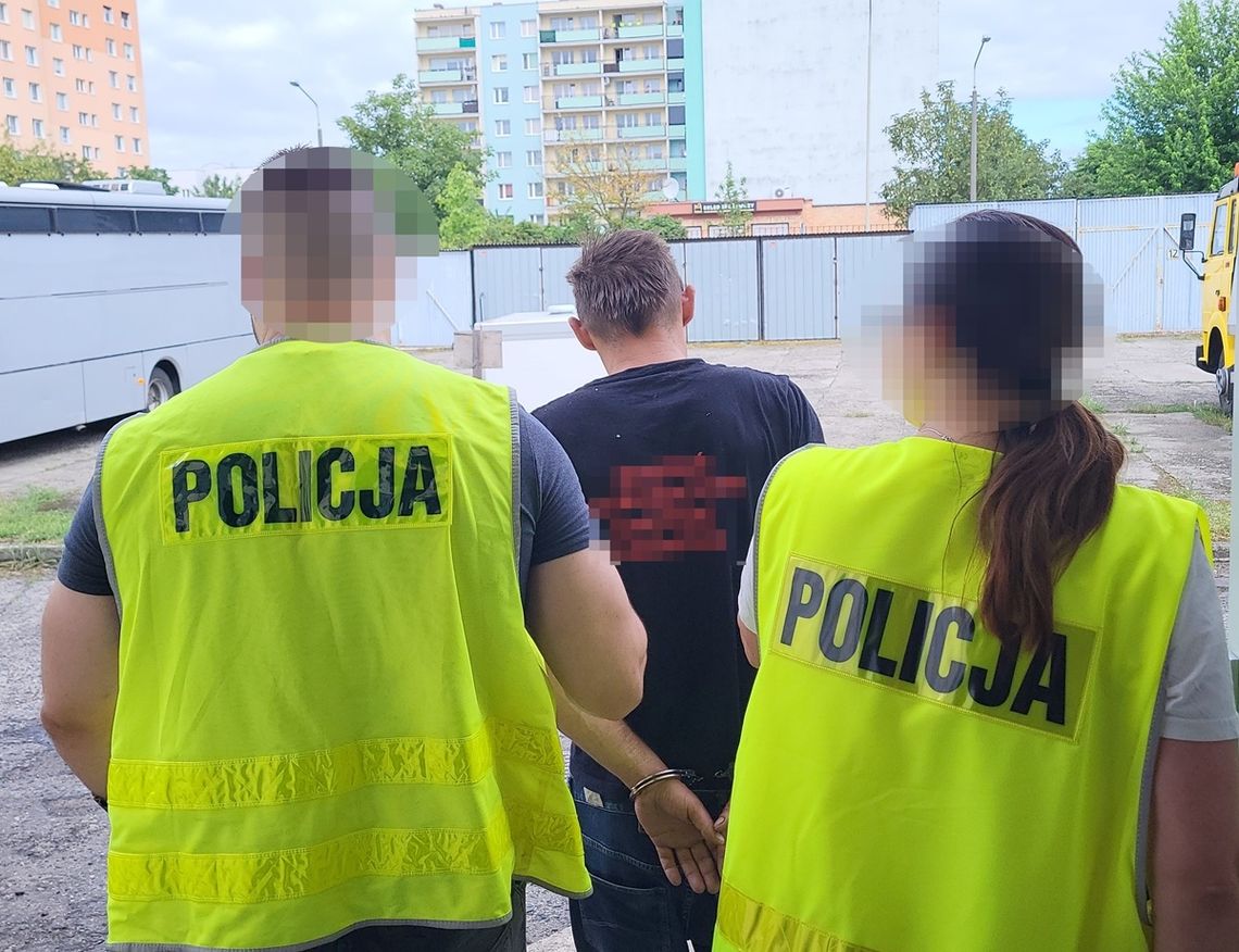 Seria włamań na os. Kazimierza Wielkiego. Policja złapała sprawcę