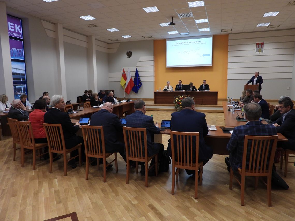 Sesja Rady Miasta: Co ze zmianą cen w strefie płatnego parkowania? Sesja Rady Miasta: Co ze zmianą cen w strefie płatnego parkowania?