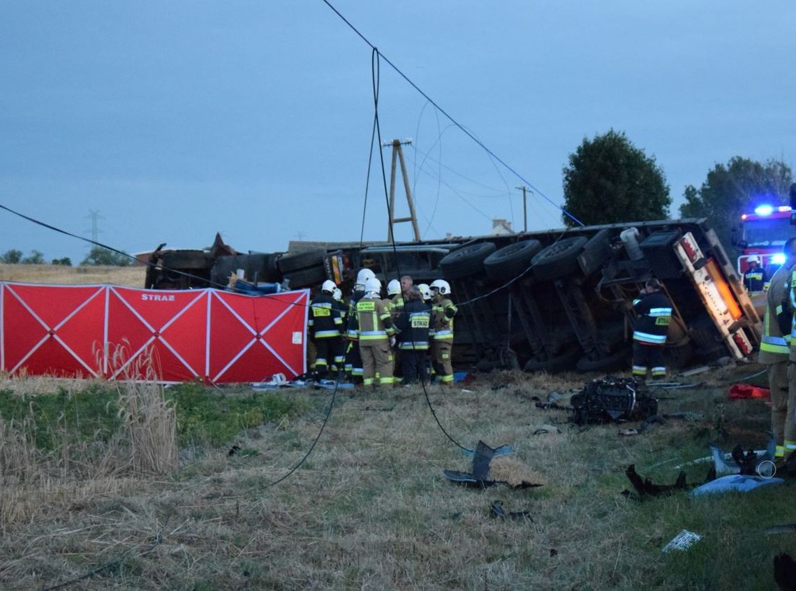 Śmiertelny wypadek w regionie. Kierowca Forda zginął na miejscu