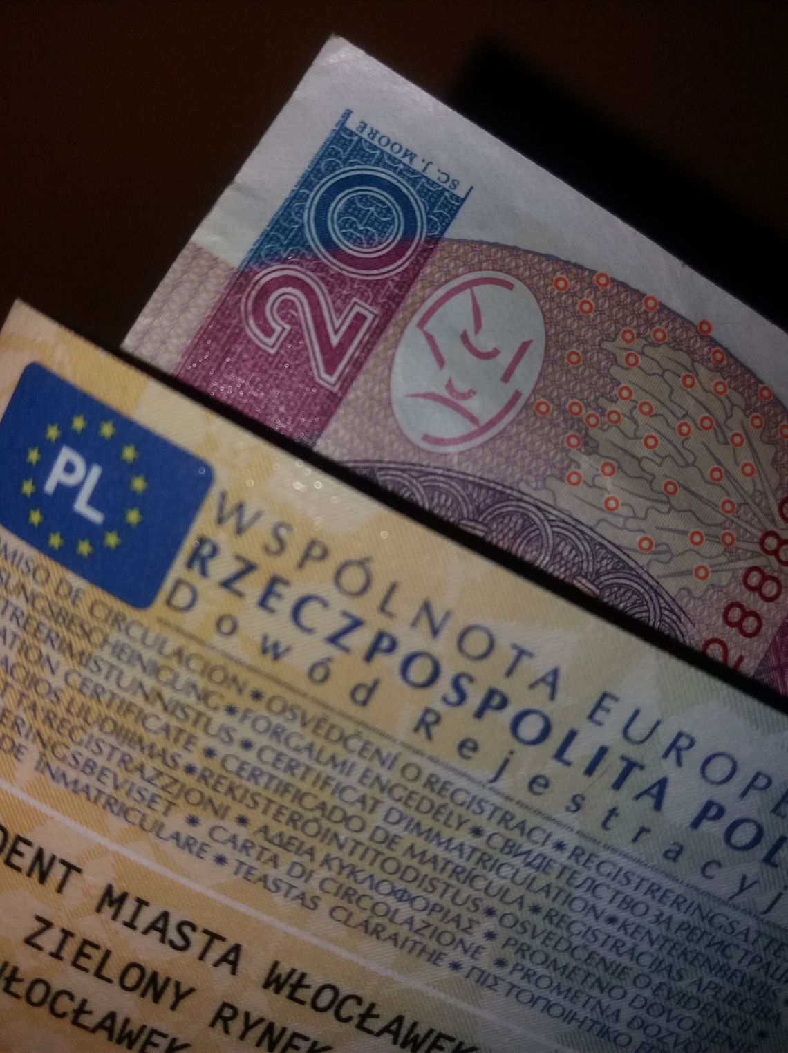 Sprawa 20 i 30 złotych. Prokuratura przesłuchała ponad 300 świadków!