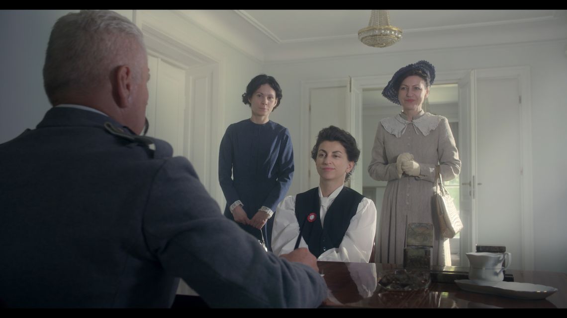 Strajk Kobiet zaprasza na pokaz filmu "Siłaczki". Wstęp wolny Strajk Kobiet zaprasza na pokaz filmu "Siłaczki". Wstęp wolny