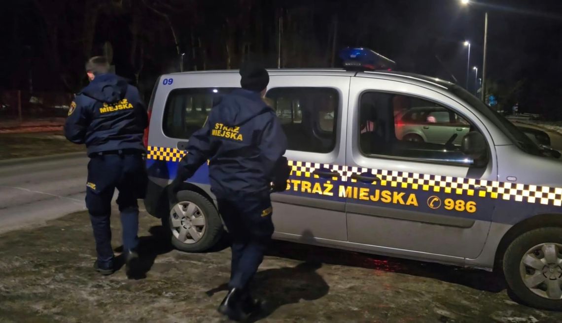 Straż Miejska rusza z kontrolami miejsc w których przebywają bezdomni. Jesienią i zimą zgłaszaj takie miejsca