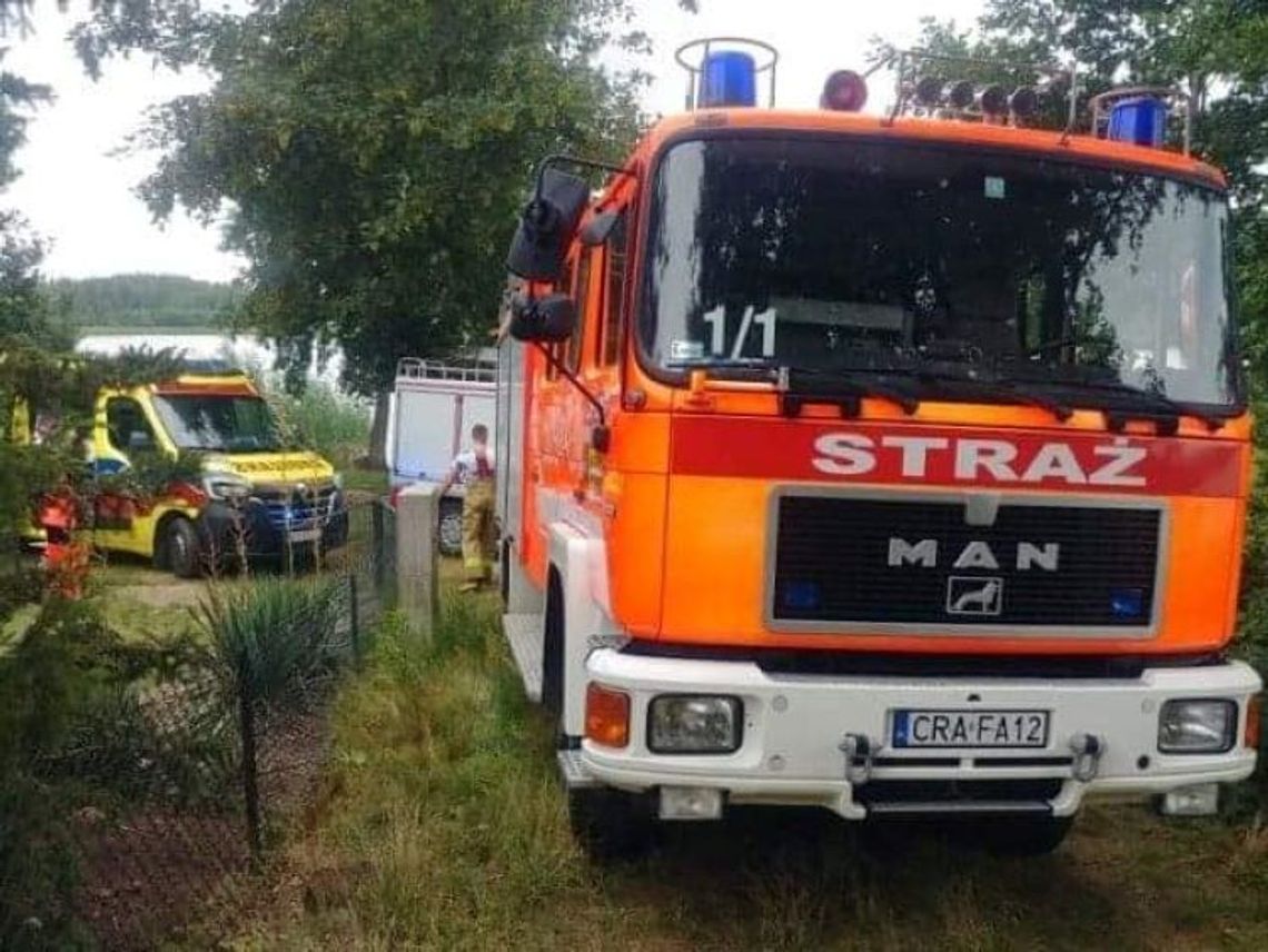 Tragedia w pobliżu jeziora Głuszyńskiego. Nie żyje kobieta