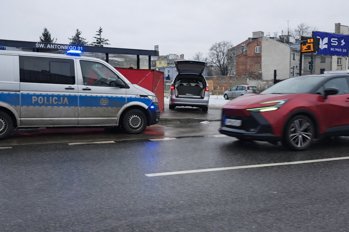 Tragedia na przystanku przy ul. Chopina. Zmarł 55-letni mężczyzna