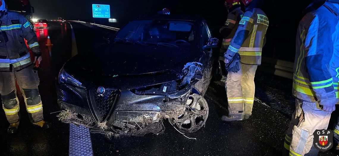 Uderzył w bariery i oddalił się z miejsca zdarzenia. Na A1 utrudnienia