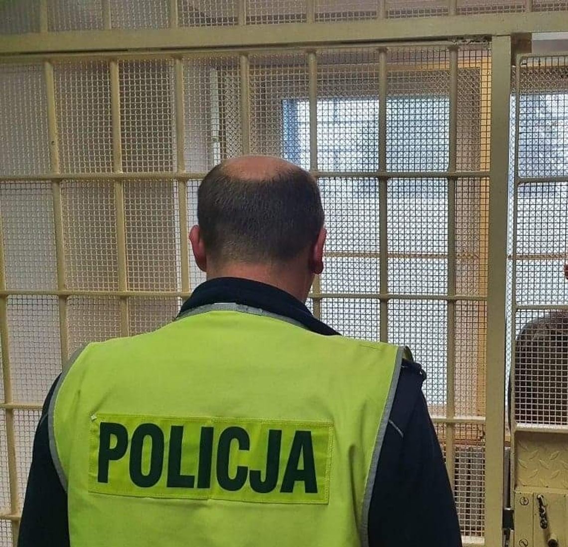 W biały dzień okradali dom we Włocławku. Świadek powiadomił policję