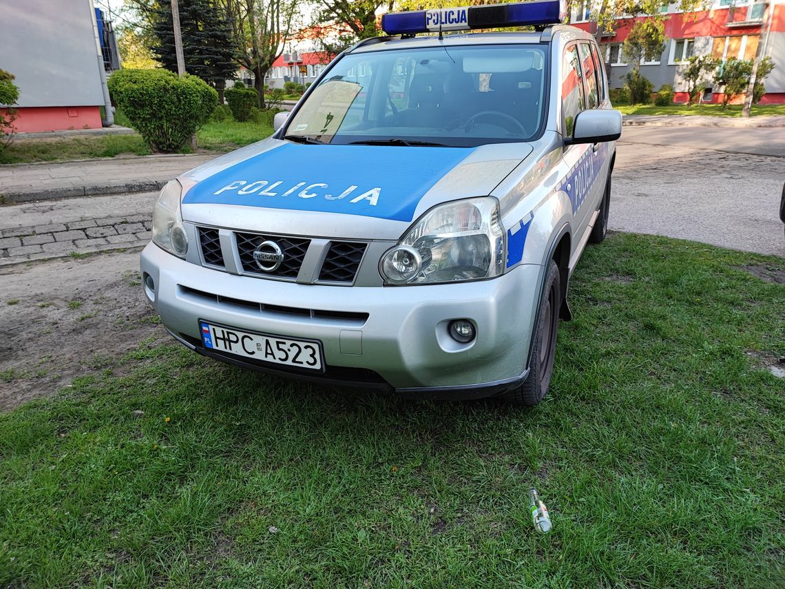 W mieszkaniu na os. Południe mundurowi ujawnili zwłoki 41-letniej kobiety