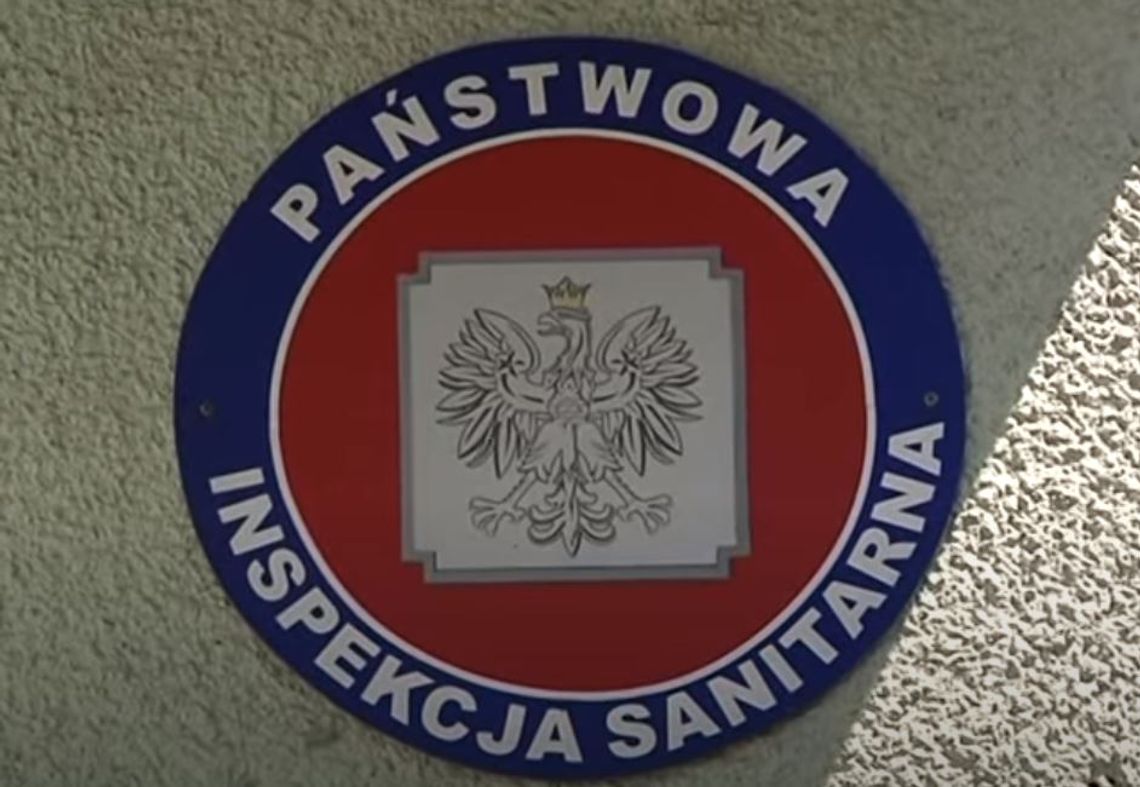 W ostatnich dniach Sanepid przeprowadził 76 kontroli. Ile mandatów dostali właściciele punktów usługowych?