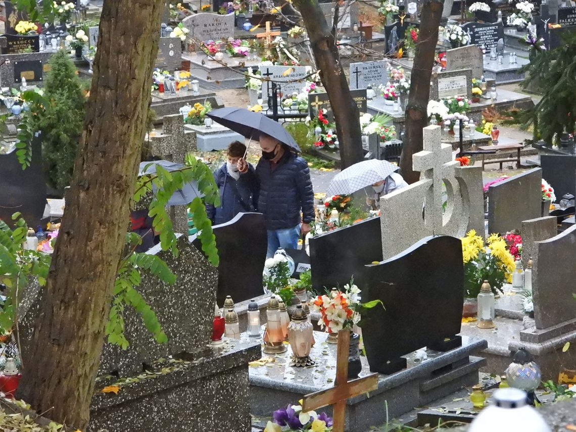 W Polsce mamy najwyższą śmiertelność od II wojny światowej. Brakuje lekarzy do stwierdzania zgonów