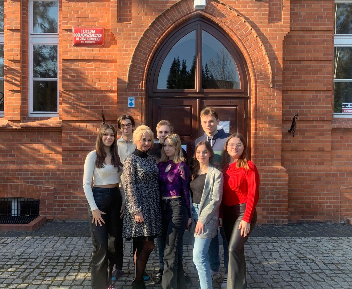 W Polsce średnio marnuje się blisko 5 mln ton żywości. Licealiści z LZK pokażą jak można ratować żywność przed wyrzuceniem W Polsce średnio marnuje się blisko 5 mln ton żywości. Licealiści z LZK pokażą jak można ratować żywność przed wyrzuceniem