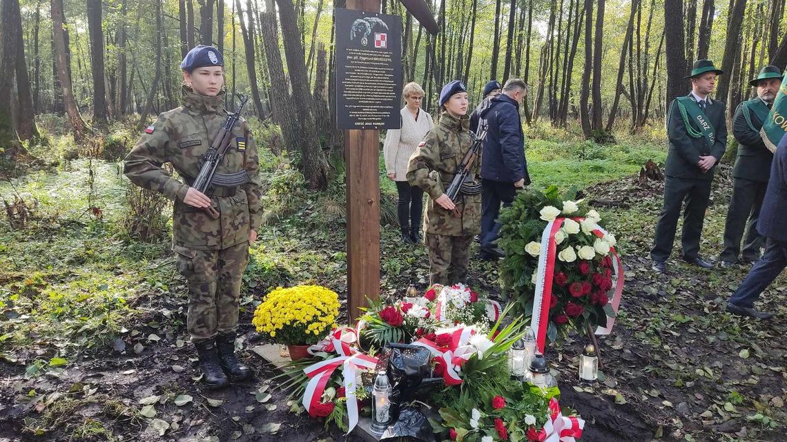 W Skrzynkach uczczono pamięć porucznika pilota Zygmunta Gruszczyka