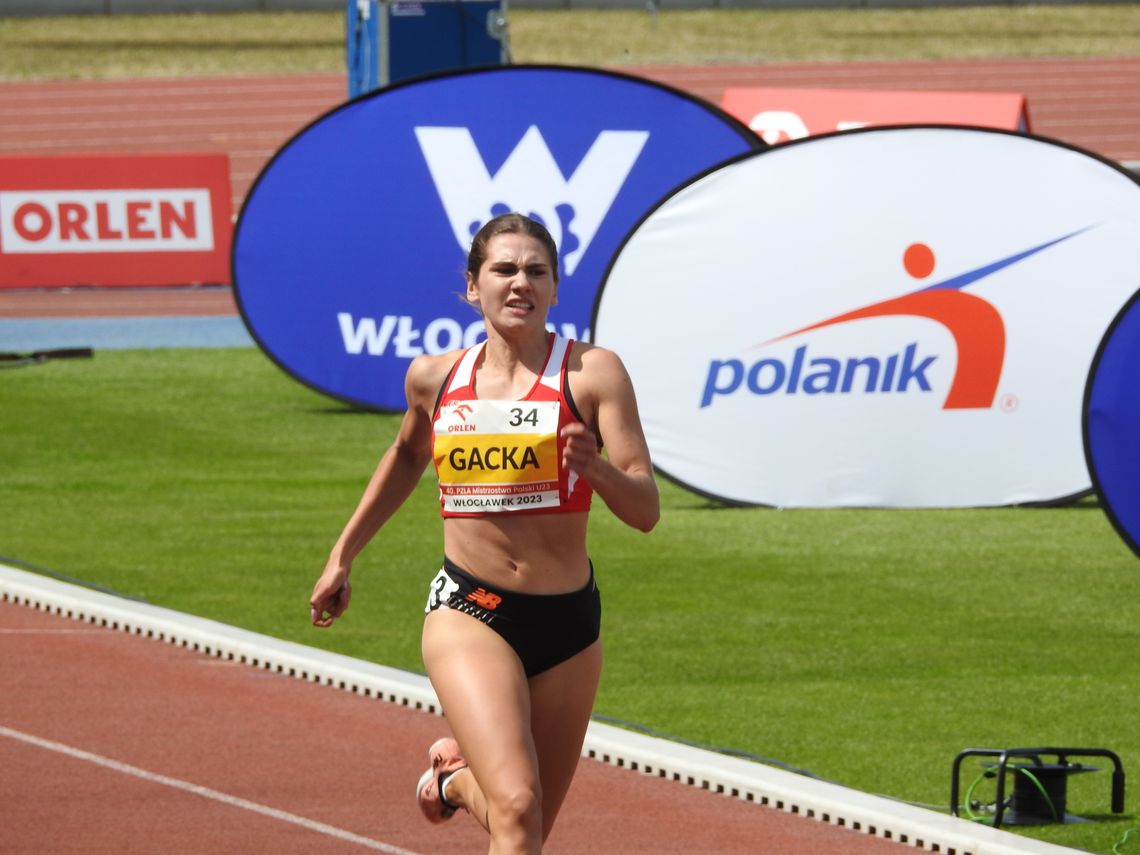 We Włocławku trwa sportowa impreza. Na stadionie zawodnicy U23