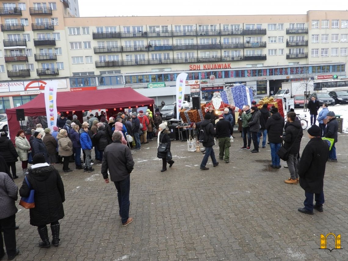 Wigilia dla mieszkańców 23 grudnia na Placu Wolności Wigilia dla mieszkańców 23 grudnia na Placu Wolności