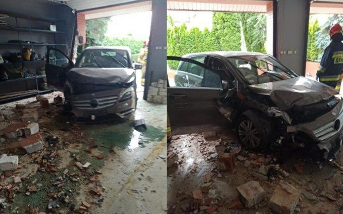 Wjechała w ścianę garażu samochodem osobowym. Na skutek wypadku dwójkę dzieci odwieziono do szpitala