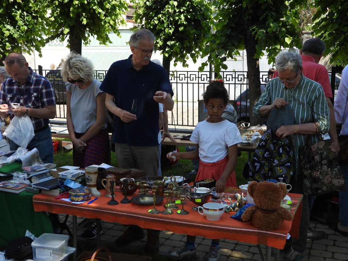 XXVII Jarmark Staroci i Rękodzieła Ludowego XXVII Jarmark Staroci i Rękodzieła Ludowego