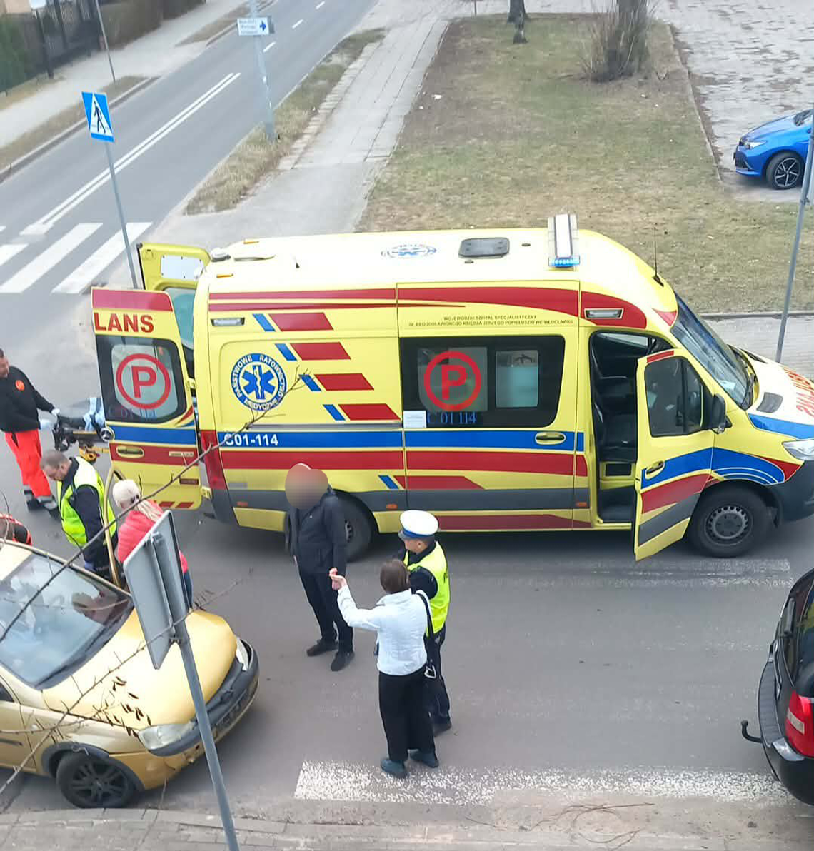 Zderzenie na skrzyżowaniu Leśnej i Ptasiej. Na miejscu policja i pogotowie