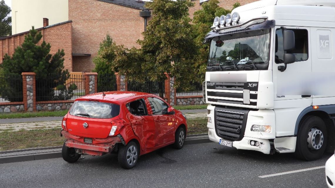 Zderzenie pojazdów przyczyną korków na ul. Kruszyńskiej