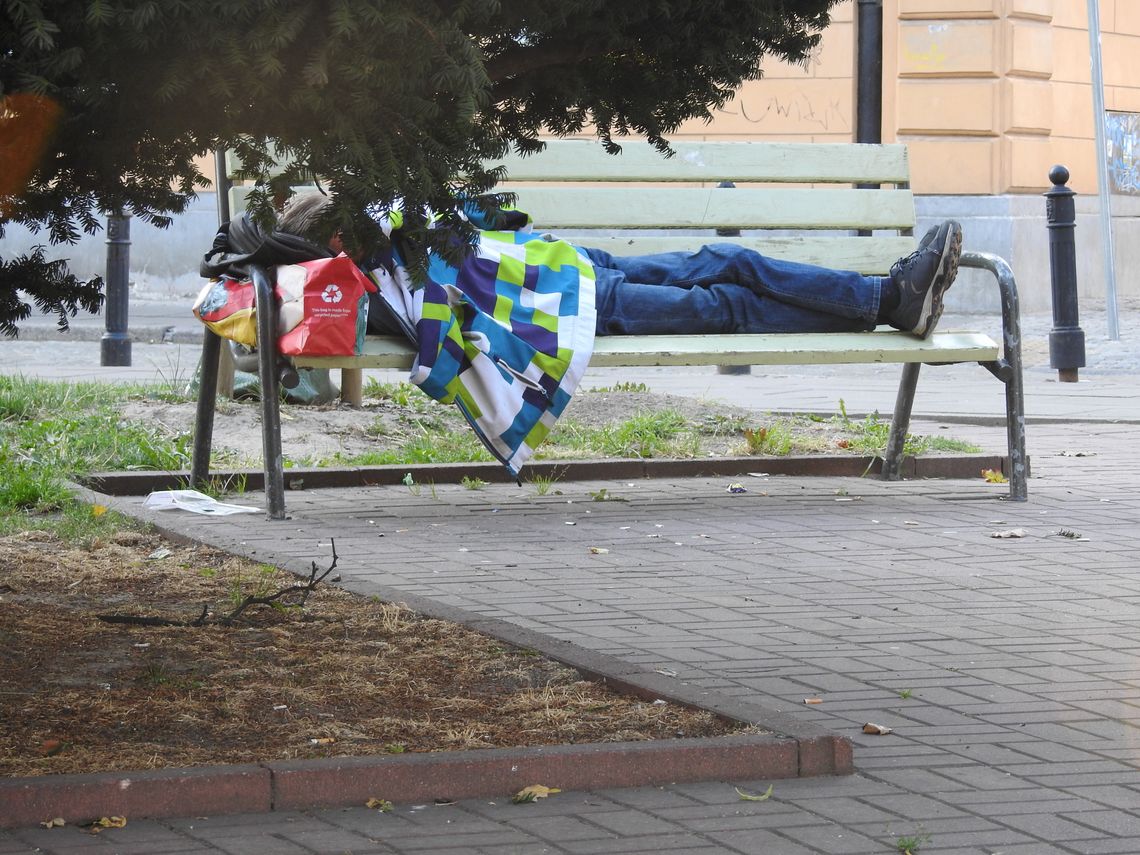 Zgon w centrum miasta. Wykluczony udział osób trzecich