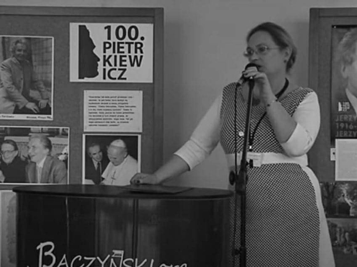 Zmarła Anna Walczak. Przez wiele lat była dyrektorem "Baczyńskiego" Zmarła Anna Walczak. Przez wiele lat była dyrektorem "Baczyńskiego"