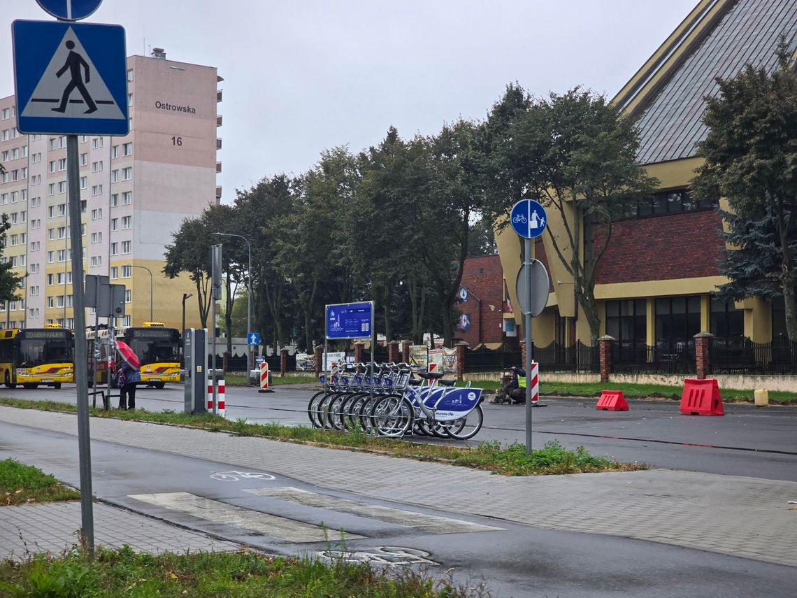 Zmiana lokalizacji przystanku na pętli przy ul. Ostrowskiej