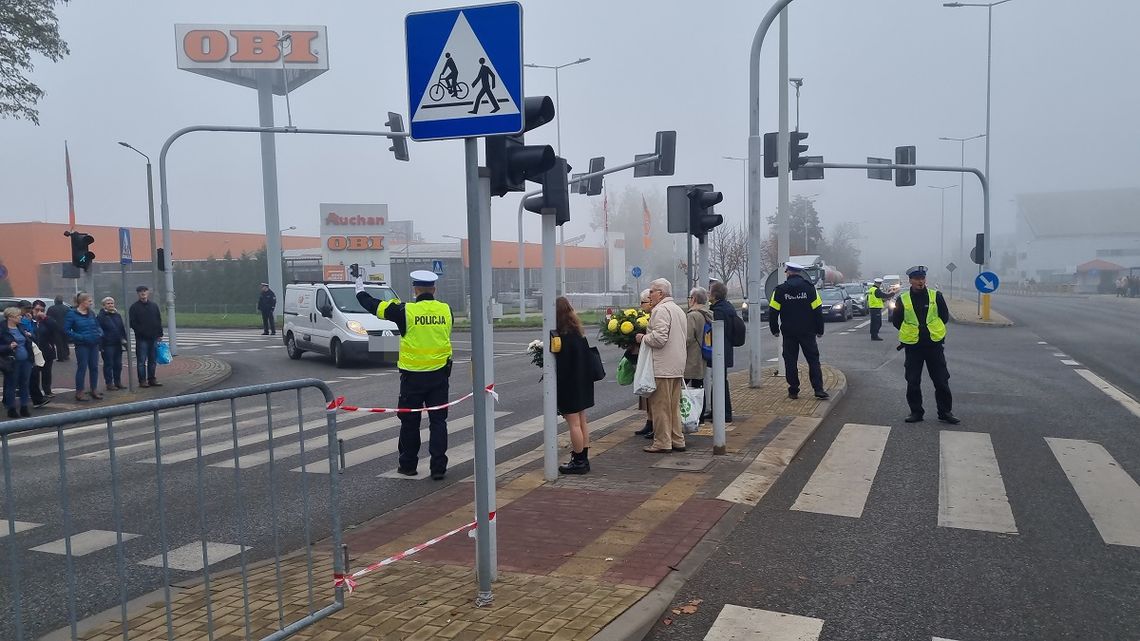 Zmieni się organizacja ruchu w okresie Wszystkich Świętych