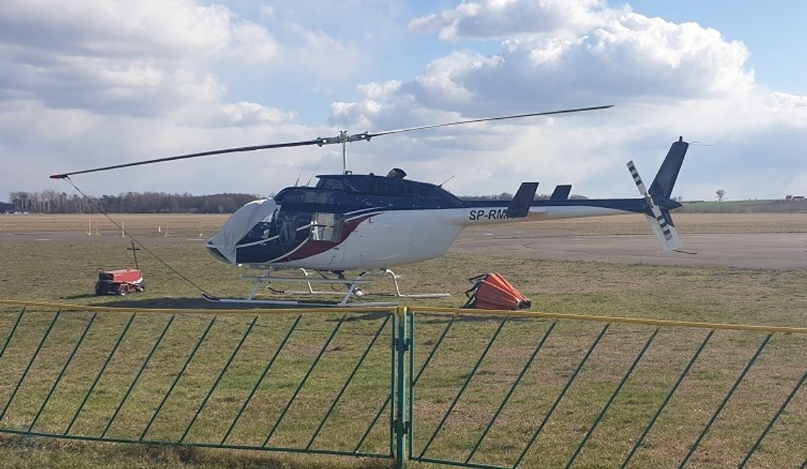 Znika śmigłowiec z lotniska w Kruszynie. Pomoże w gaszeniu płonącego Parku Narodowego