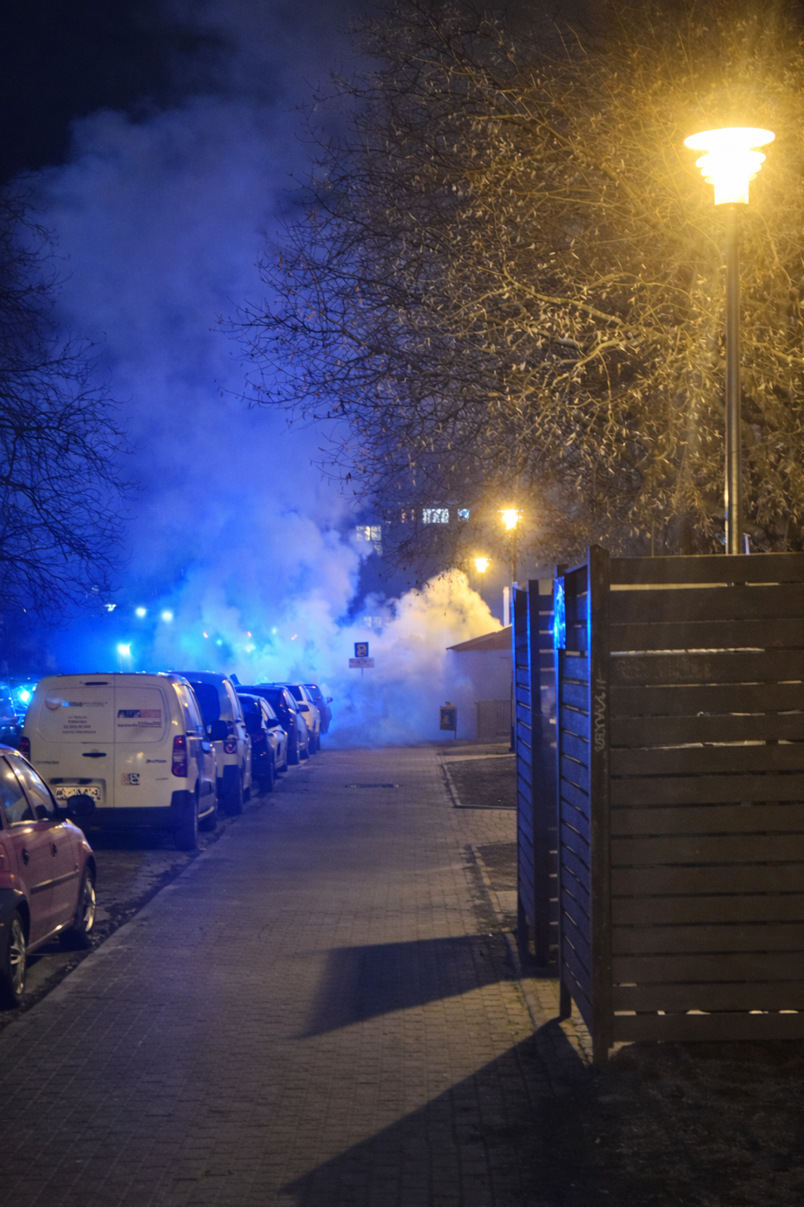 Znów spłonęło auto. Mieszkańcy myśleli, że płonie znana lodziarnia